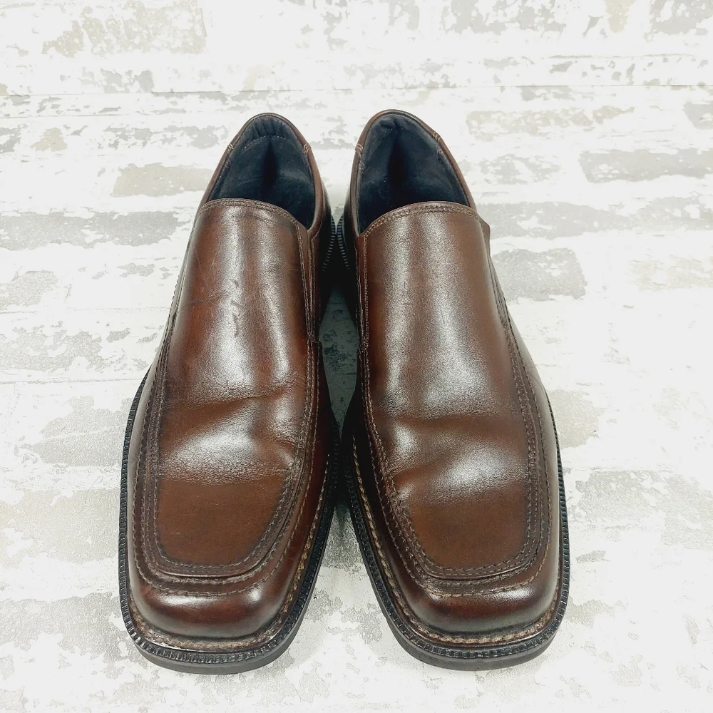 Johnston and Murphy Norvell Venetian Mahogany Leather Square Toe Loafers A581